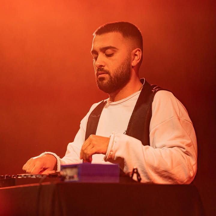 Dj Avro