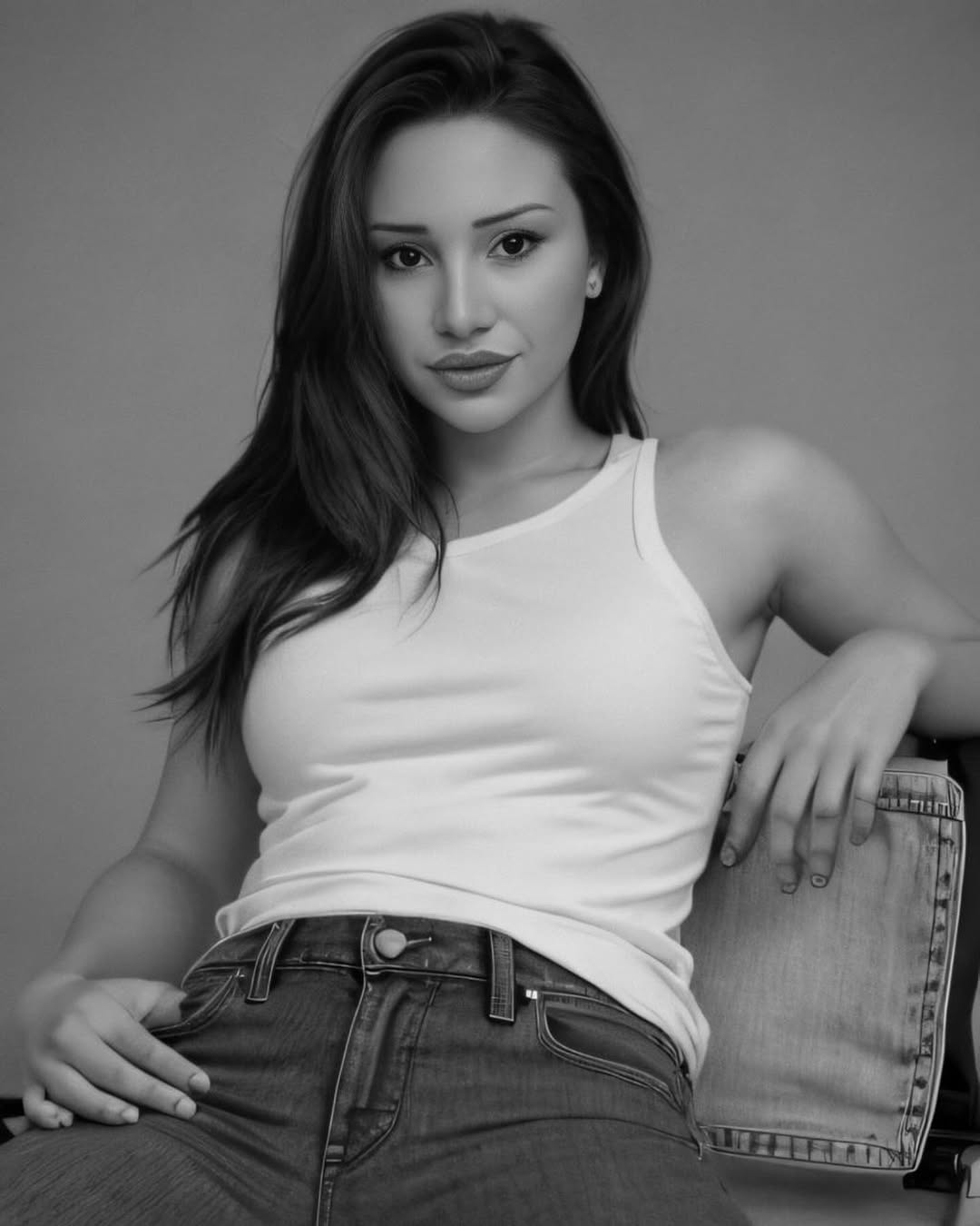 Selin Başsız